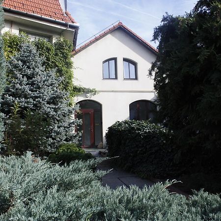 The Zen Hotel - Posticum Oradea Exterior photo